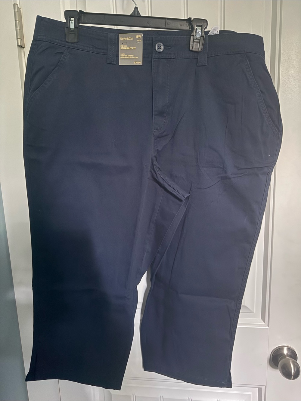Style & Co. Women’s Capri Pants NWT